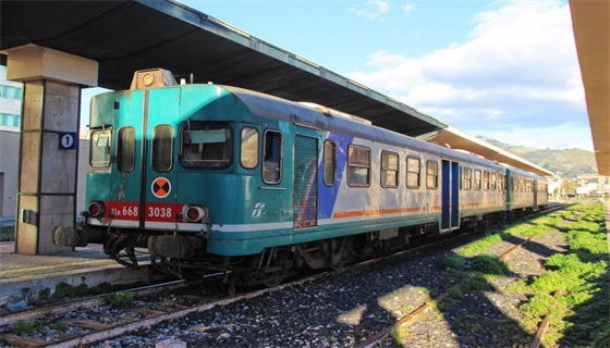 帶你認識深圳物流運輸方式中的鐵路運輸